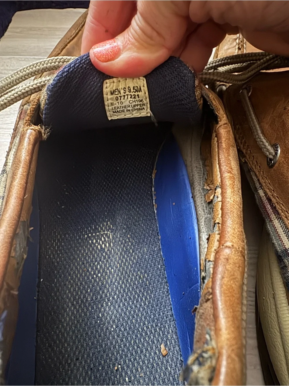 Sperry men’s boat shoes size 9.5